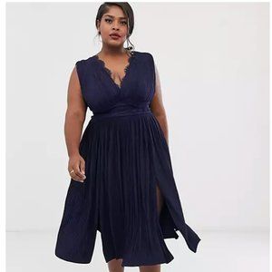 ASOS CURVE NAVY PLEATED DRESS (24W)